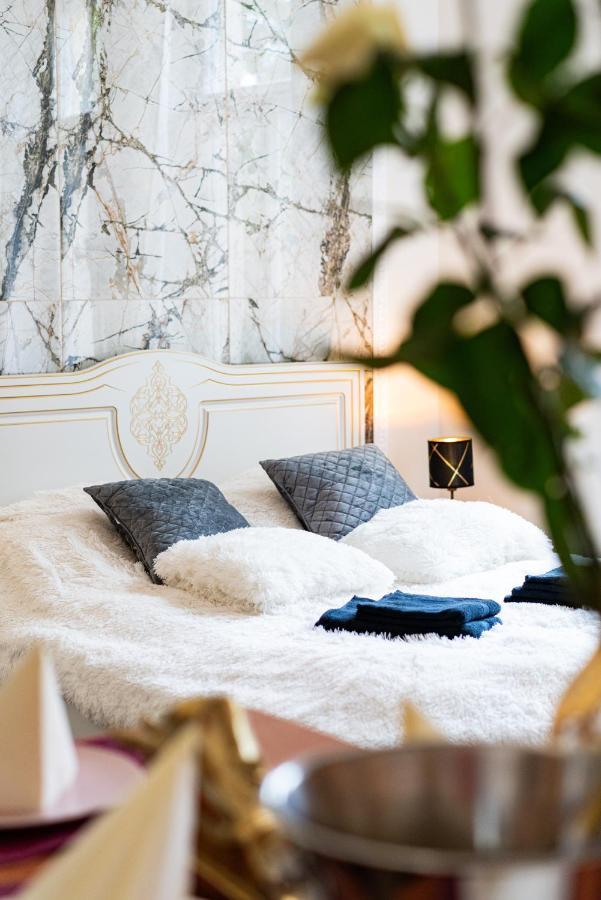 Apartment Emperors Elegance *